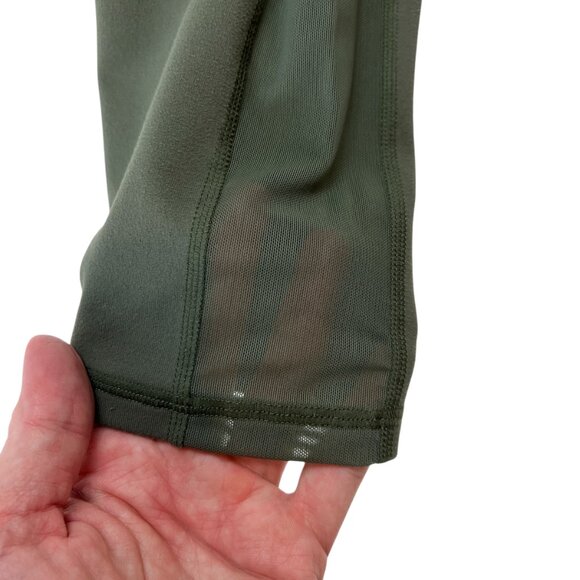 Fabletics Olive Green Capri Workout Leggings Size M - Picture 5 of 8